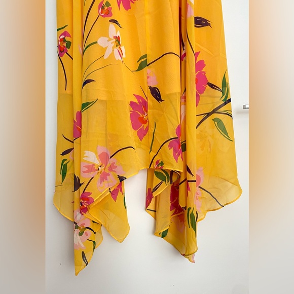 Vince Camuto Yellow Floral Midi Dress with Spaghetti Straps and Asymmetrical Hem - Picture 3 of 8